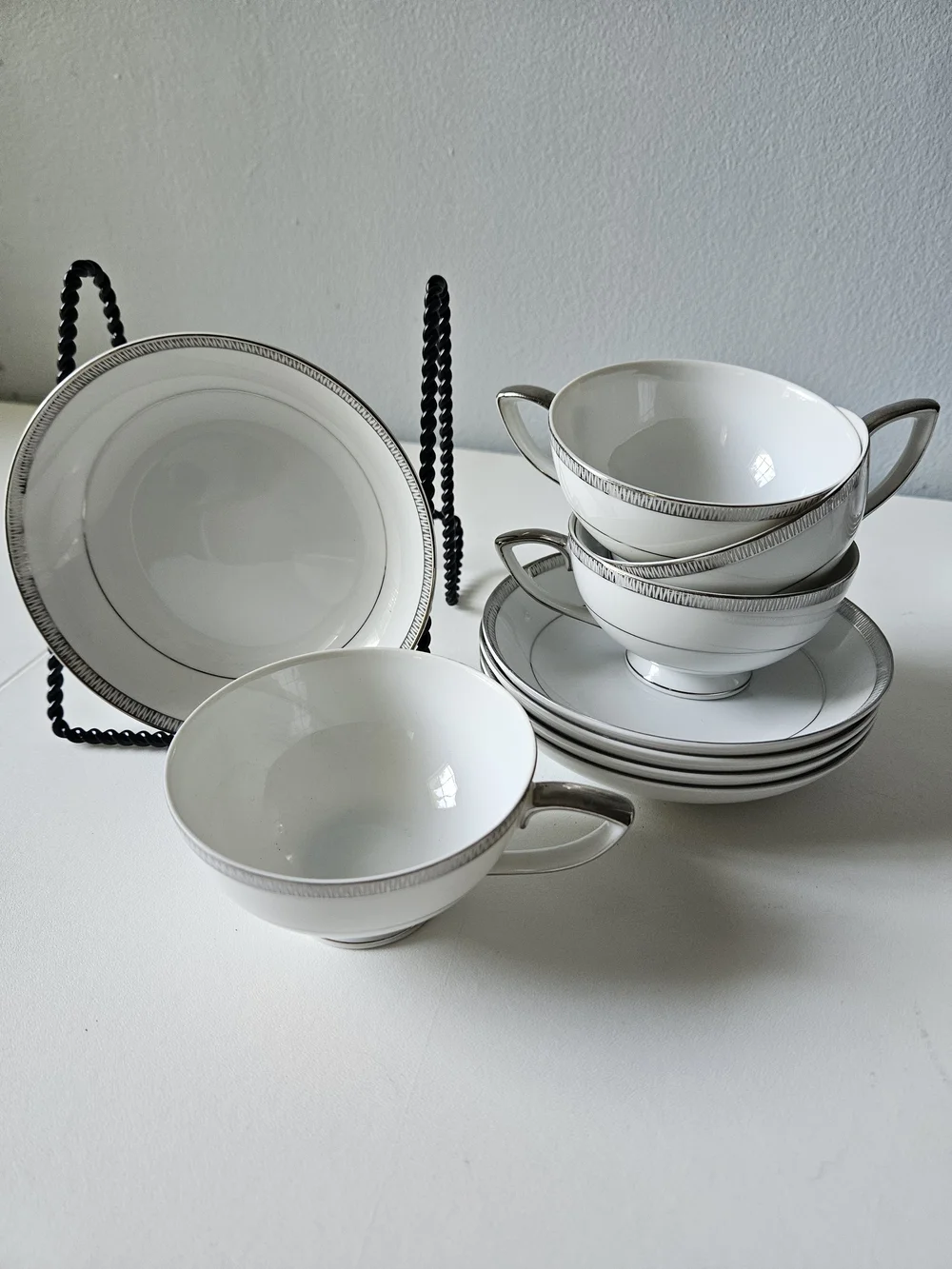 Mikasa Barclay Fine China Tea Cup And Saucer Sets X4 #8258 Made In Japan